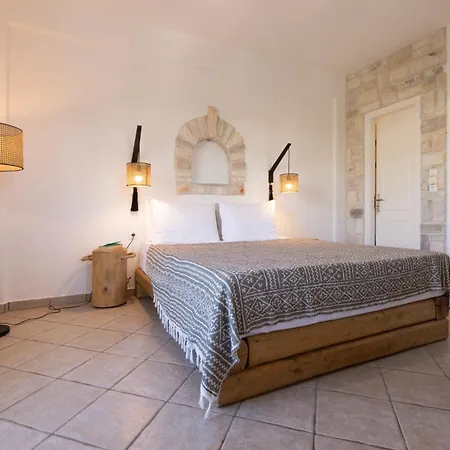 Acoya Residences Αλυκή